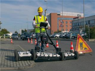Ground penetrating radar for utility location and mapping